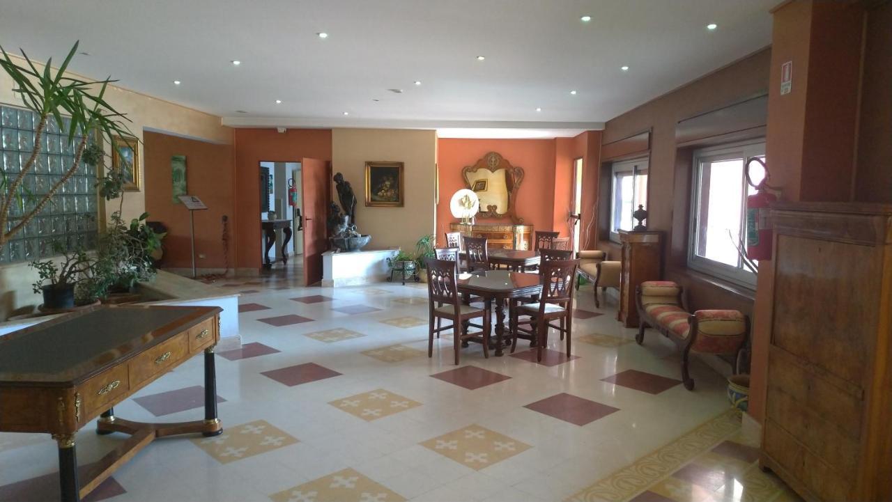 Ares Hotel 산 조반니 라푼타 외부 사진